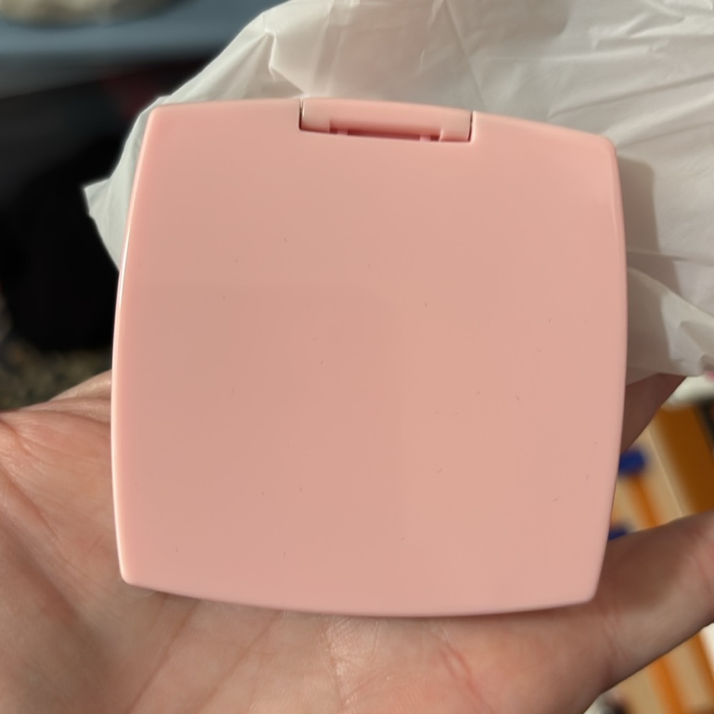 Chanel Pink Compact Mirror - Picture 6 of 6